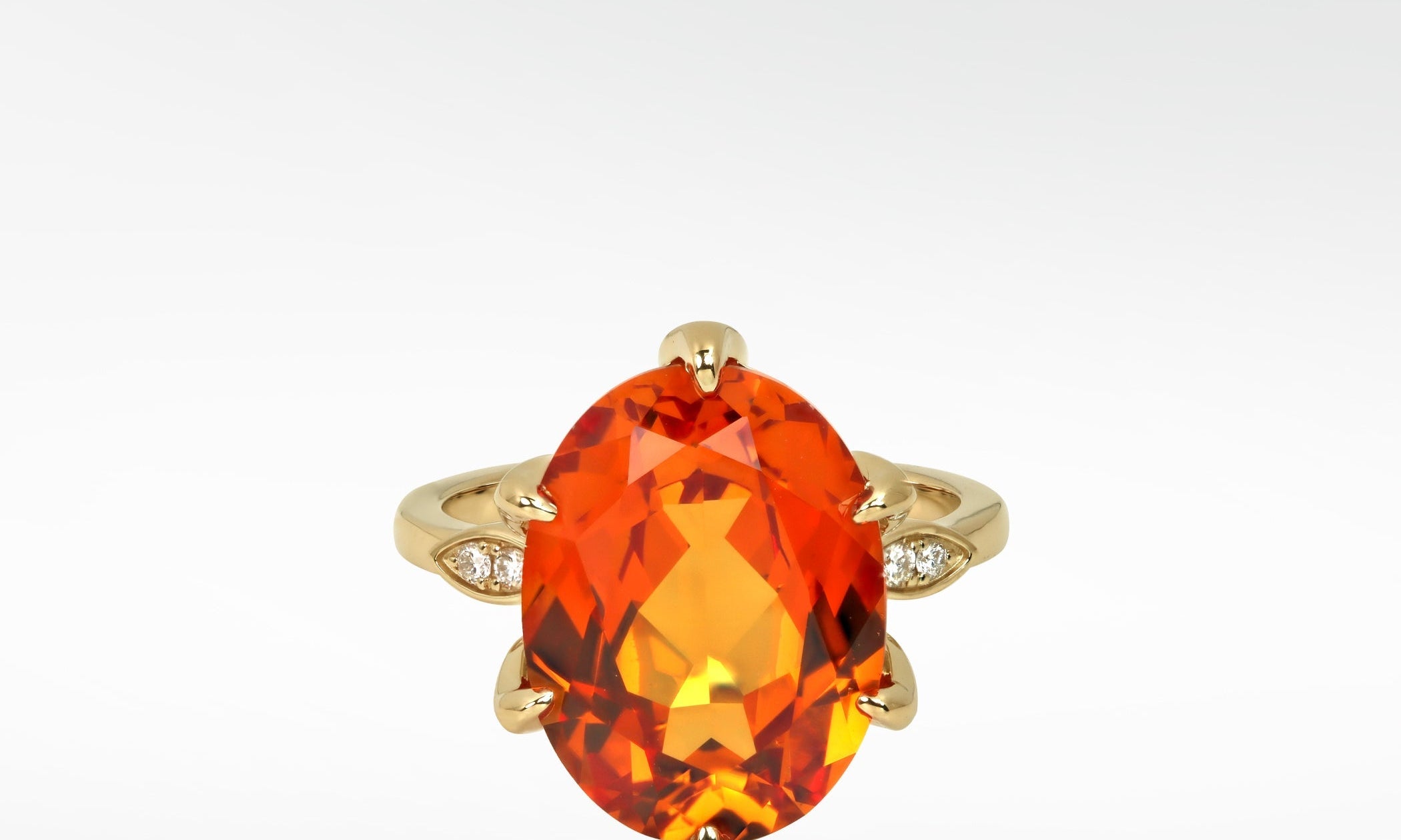 5 Trending Custom Engagement Ring Designs for 2025