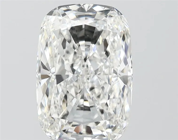 2.91ct Cushion modified Lab Grown Diamond (Colour E, Clarity VVS1, IGI Certified)