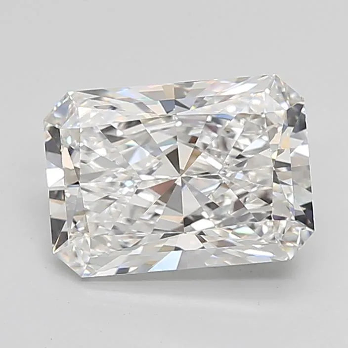 5.07ct Radiant Lab Grown Diamond (Colour E, Clarity VVS2, GIA Certified)